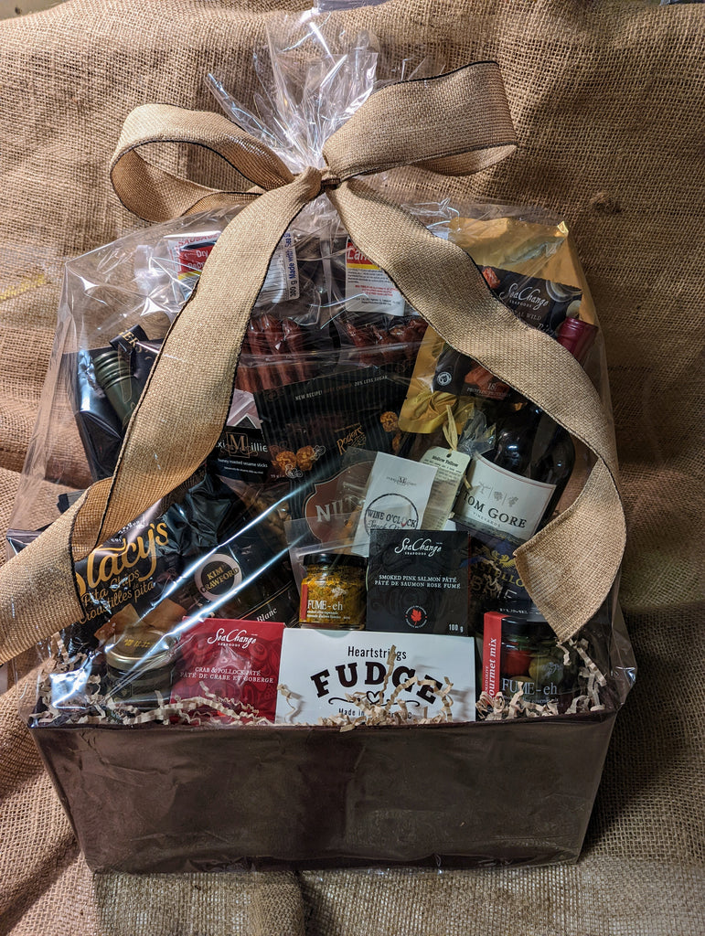 $180.00 Snackers Gift Basket, Extra Large