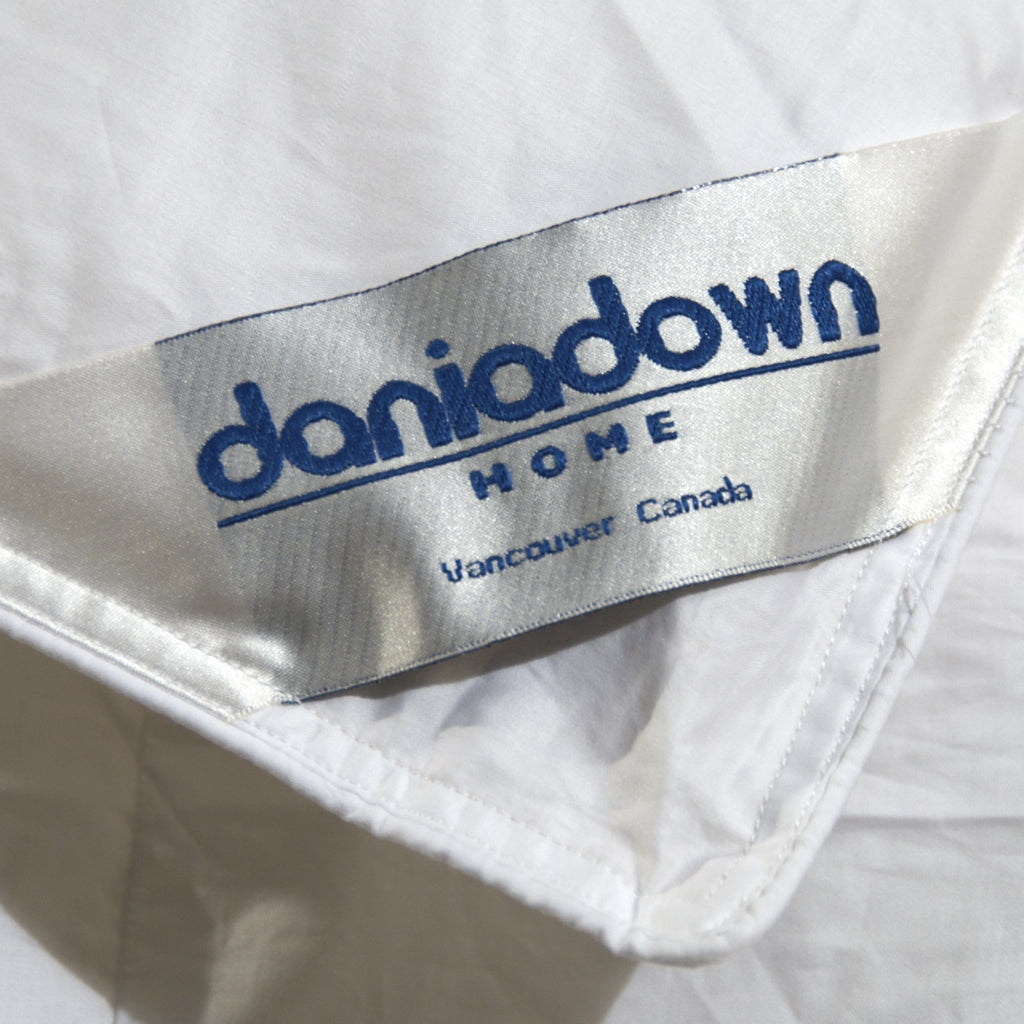 Daniadown- Hotel Pillow