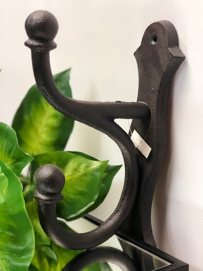 Hook Dbl (Large), Cast Iron